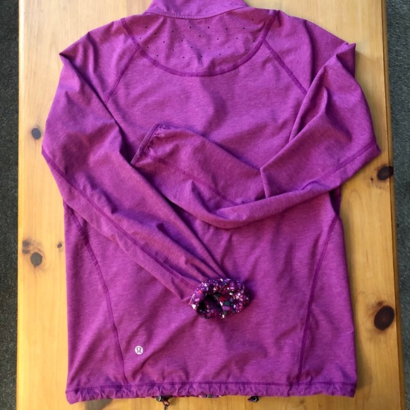 Lululemon Reversible Jacket - Picture 3 of 6